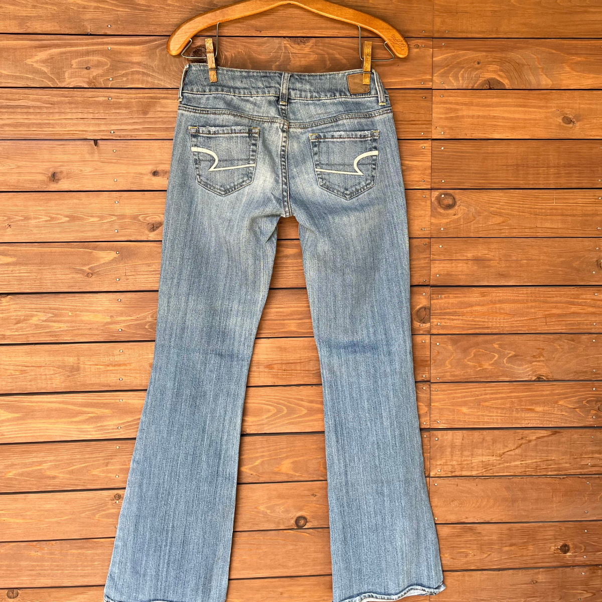 American Eagle Y2K Low Rise Artist Jeans
